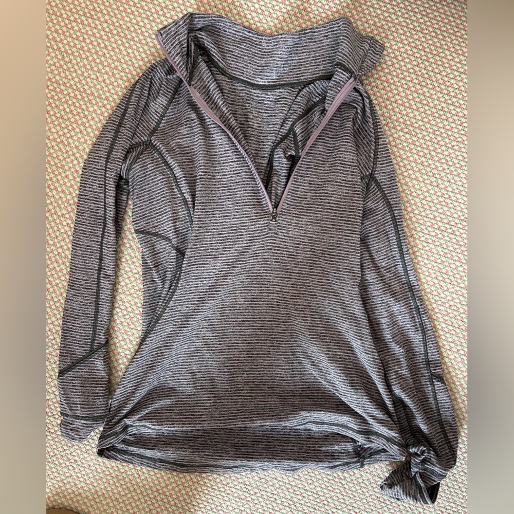 LULULEMON Quarter-Zip Workout Sweatshirt, purple and gray, amazing worn, size 12